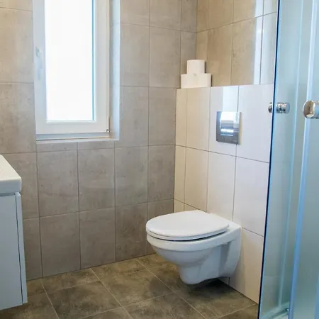 Popieluszki 8 Habitación en casa particular *