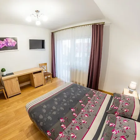 Quarto em Acomodações Particulares Popieluszki 8 *