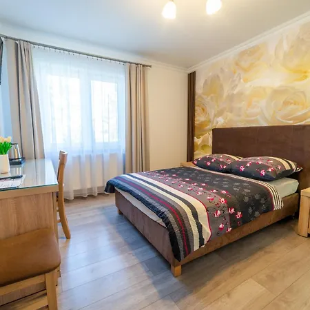 Quarto em Acomodações Particulares Popieluszki 8 *