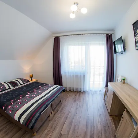 Popieluszki 8 * Mikołajki