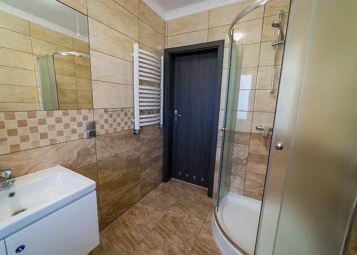 Popieluszki 8 Homestay